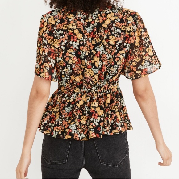 Madewell Short-Sleeve Peplum Wrap Top in Flower Garden - Picture 4 of 5